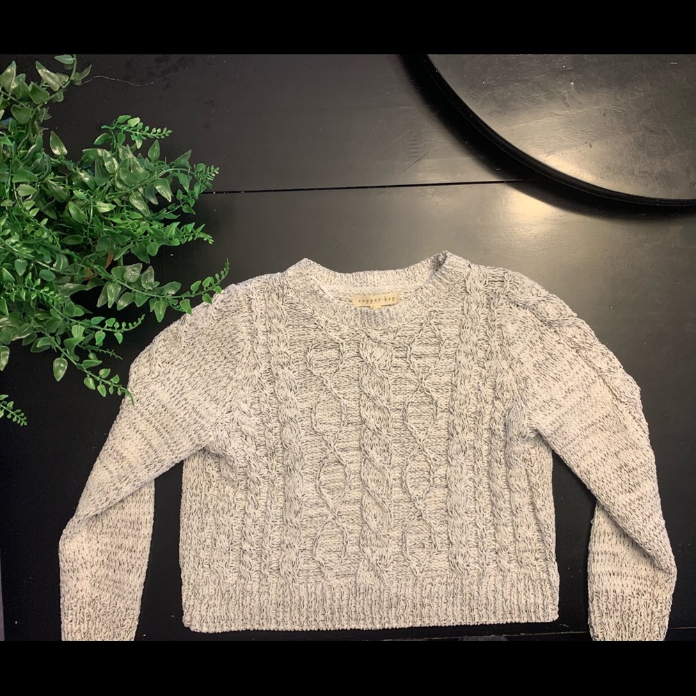 Copper Key little girls size medium black and white cable knit sweater